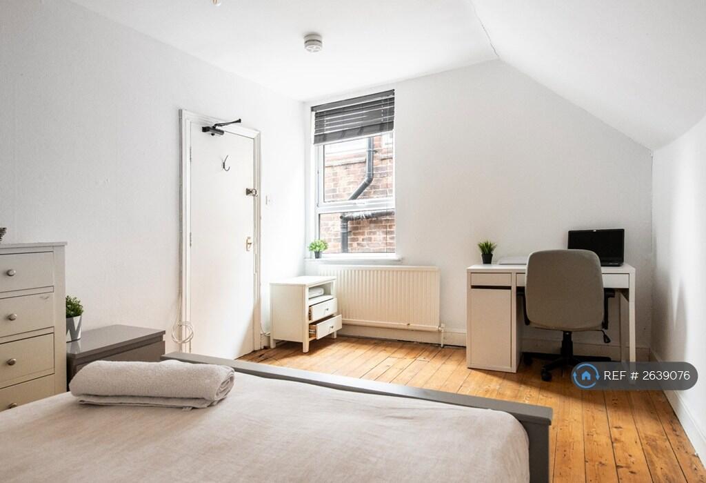 Bedroom 6