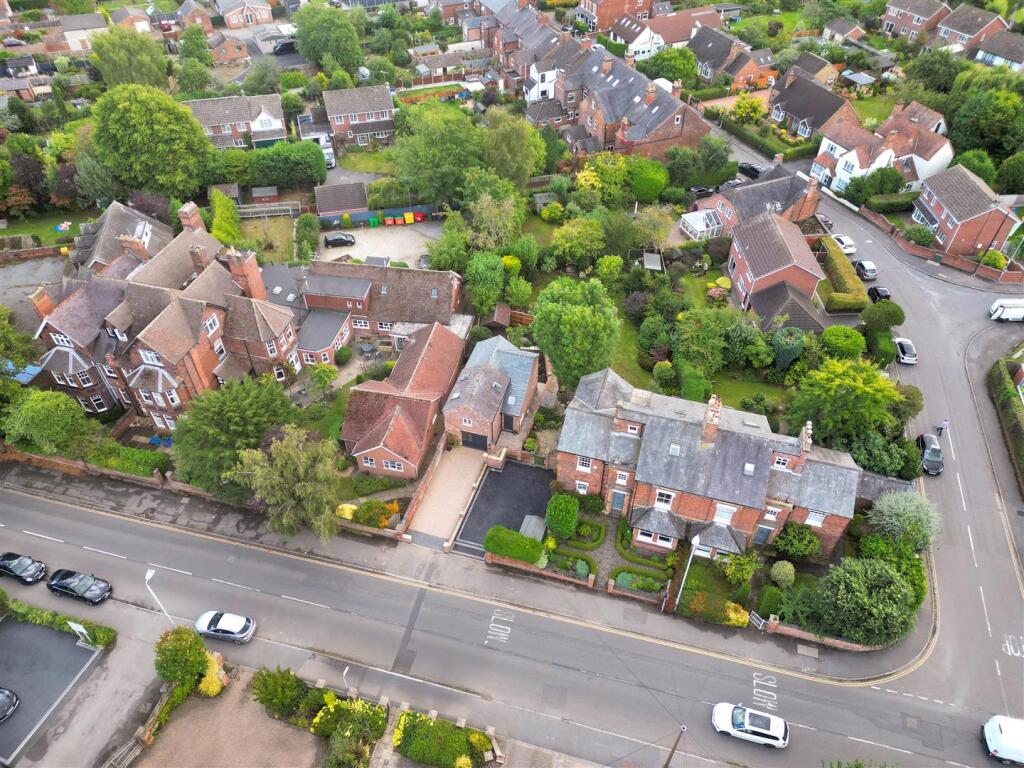 DJI_0105_Removed Bin and Cars.jpg