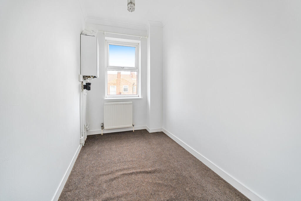 1393008-8-69429c2...