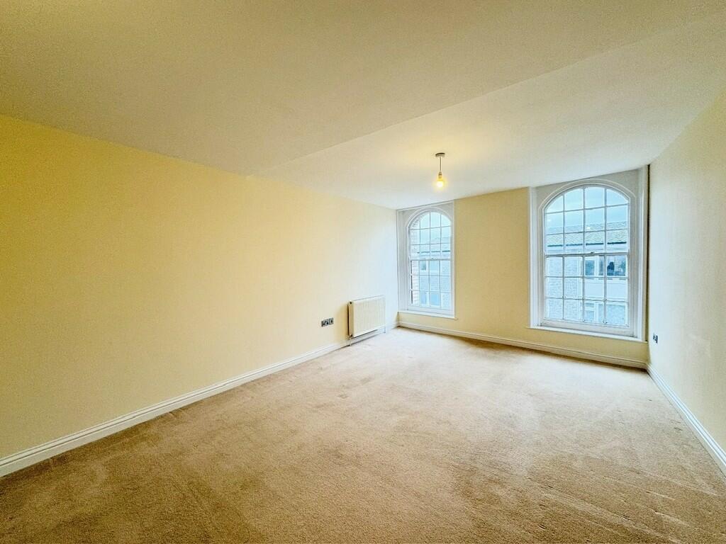 D137006E-857C-467...