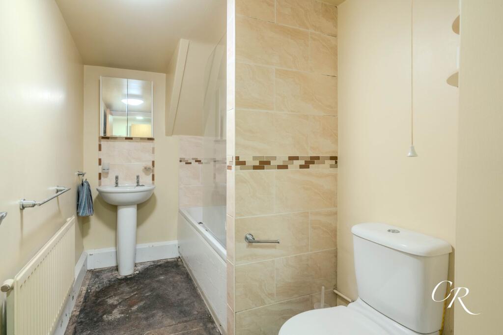 St. James Square, Cheltenham, GL50
