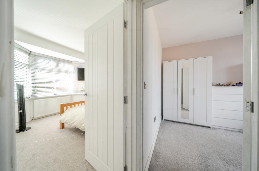 1350370-7-68c034c...