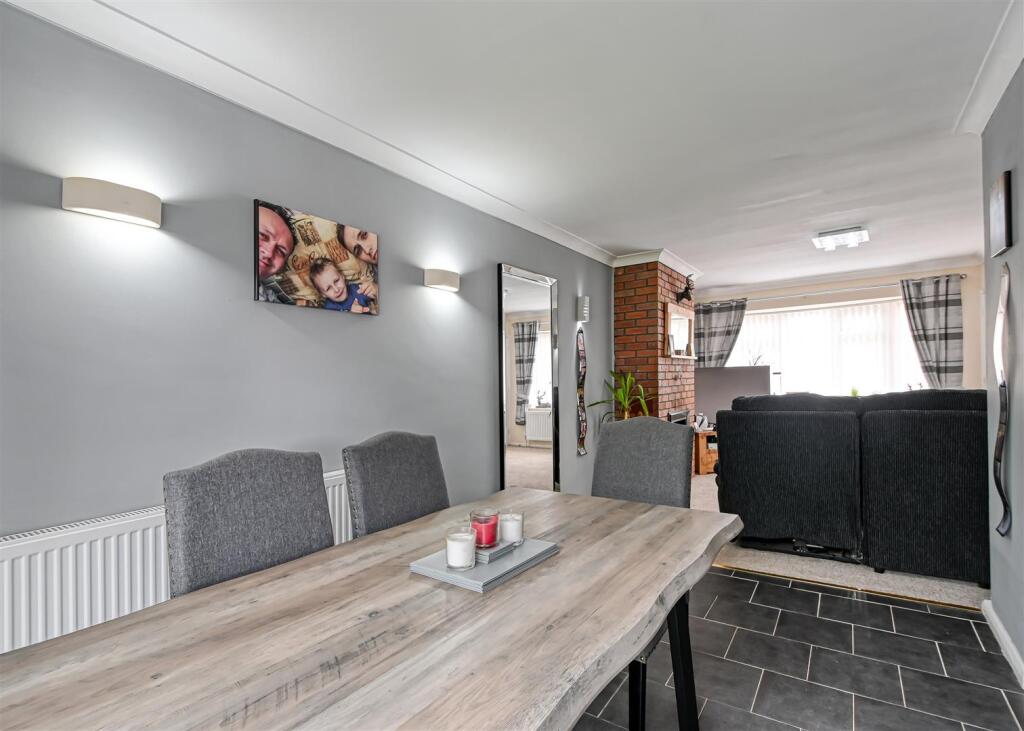 16 Dunval Road-07.jpg