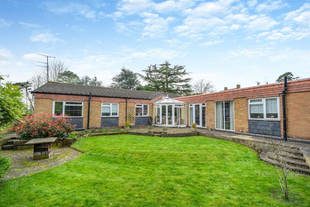 8588075-exterior47.jpg