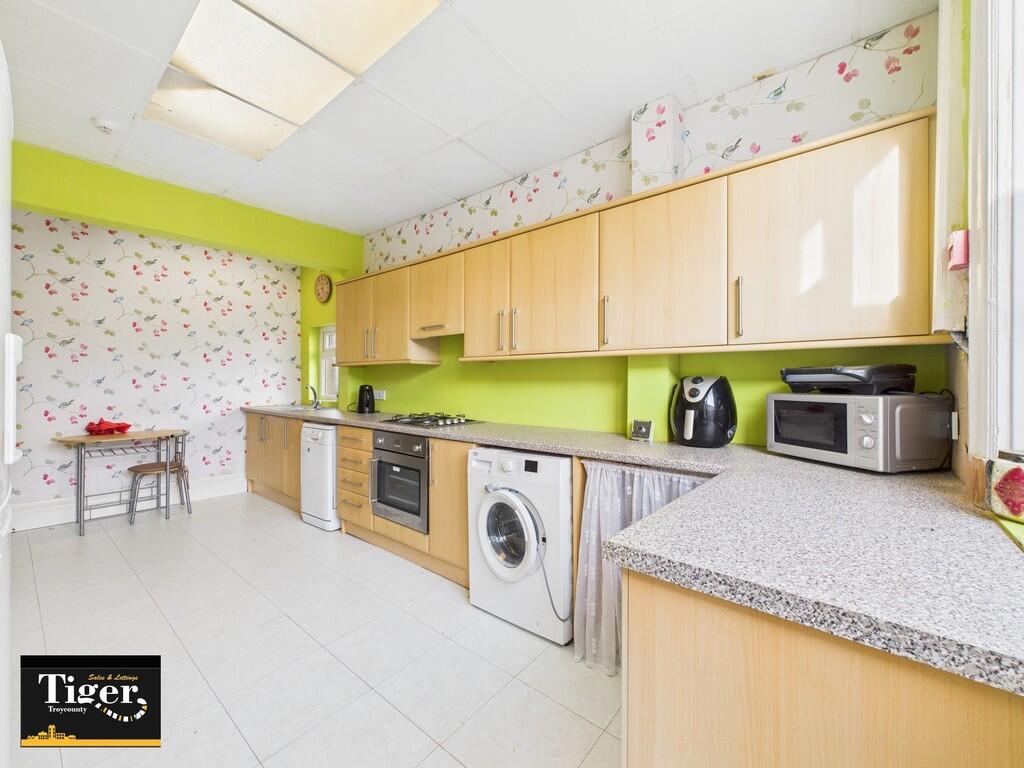 CAM03440G0-PR0270...