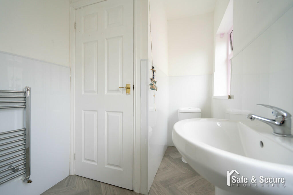 Gladstone Terrace...