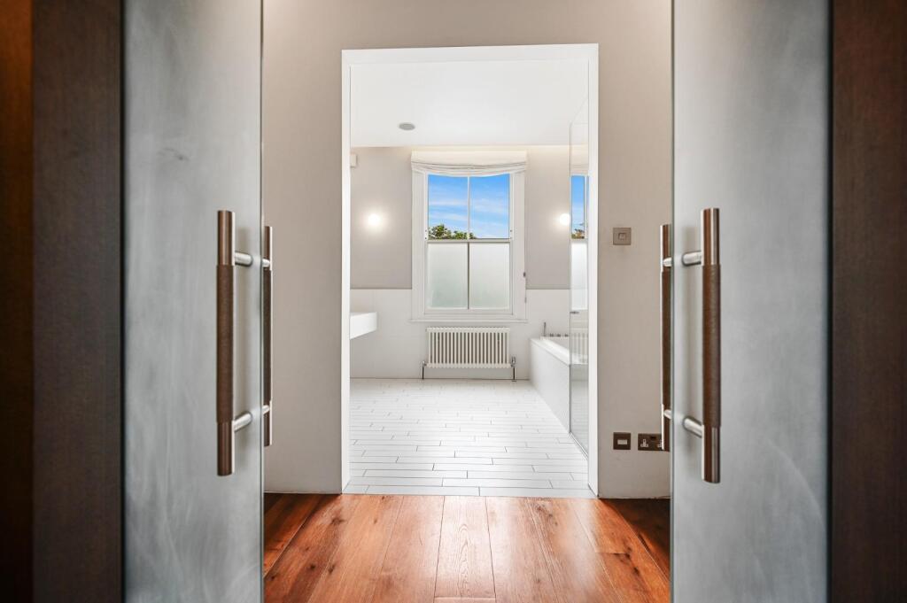 FBL - 47 Rowan Road - BedroomH3 (1).jpg