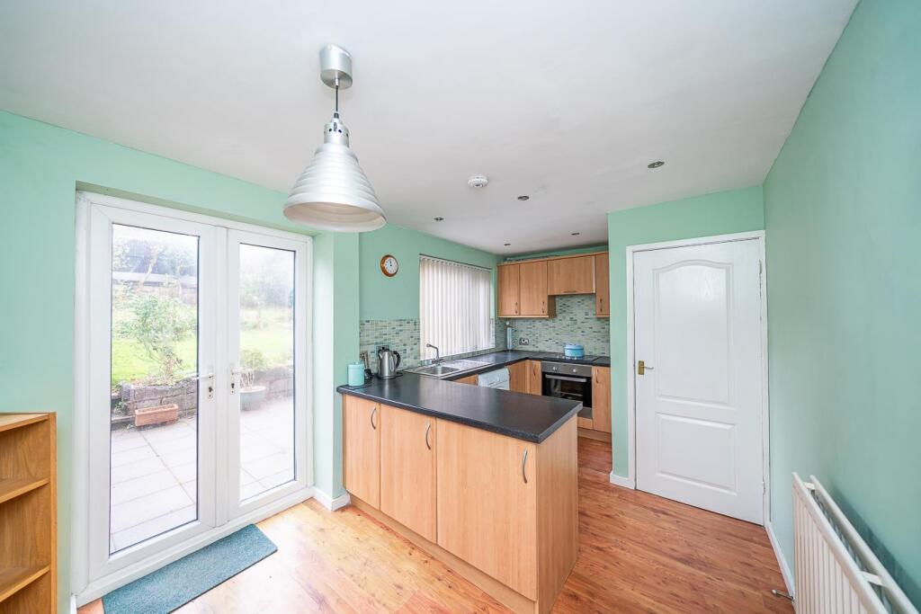 Redwood Drive, Burntwood