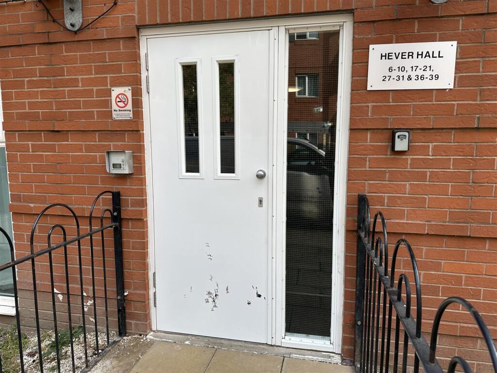 Communal Areas &amp; Parking