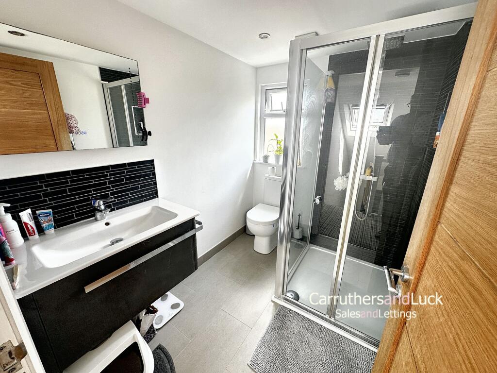 Shower Room Upstairs
