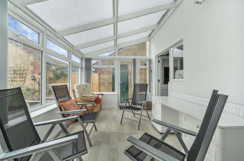 1353872-17-68c818...