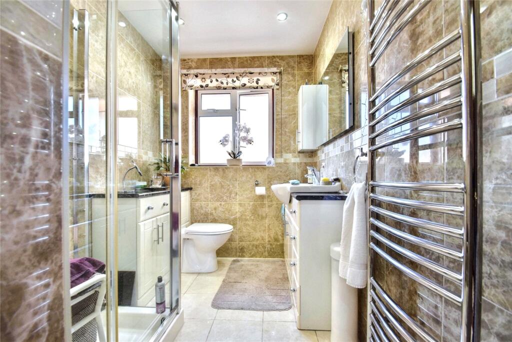 Annex Shower Room