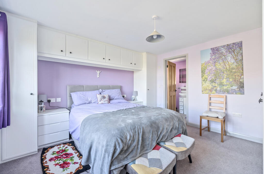 1319923-8-686f8a3...