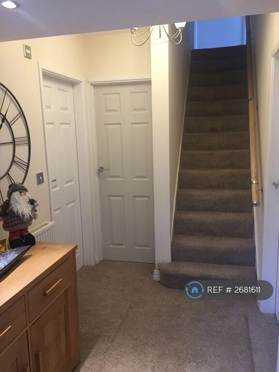 Hall Photo b