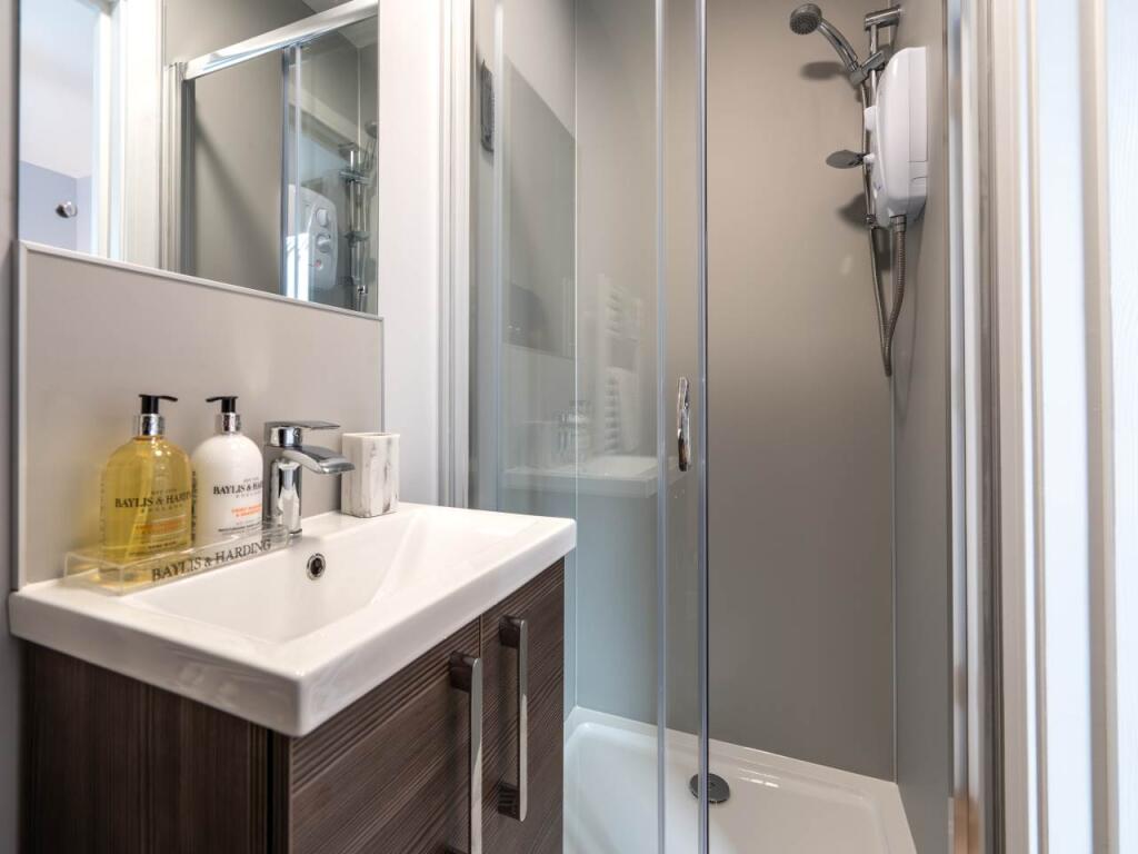 shower