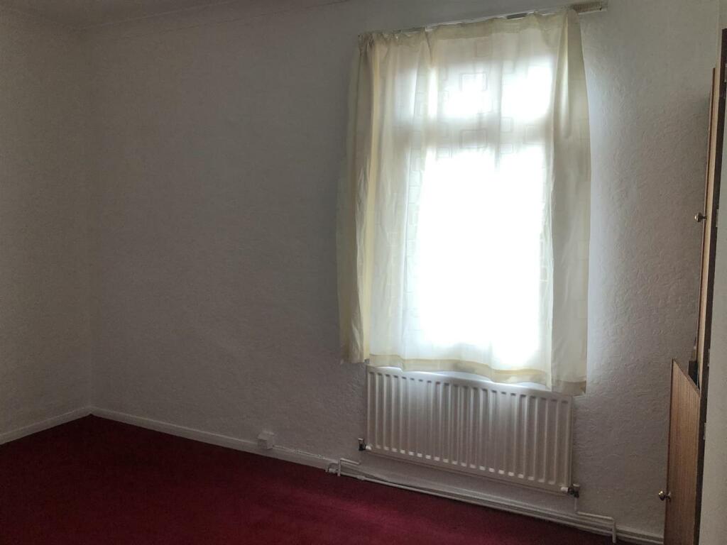 Bedroom2.jpg