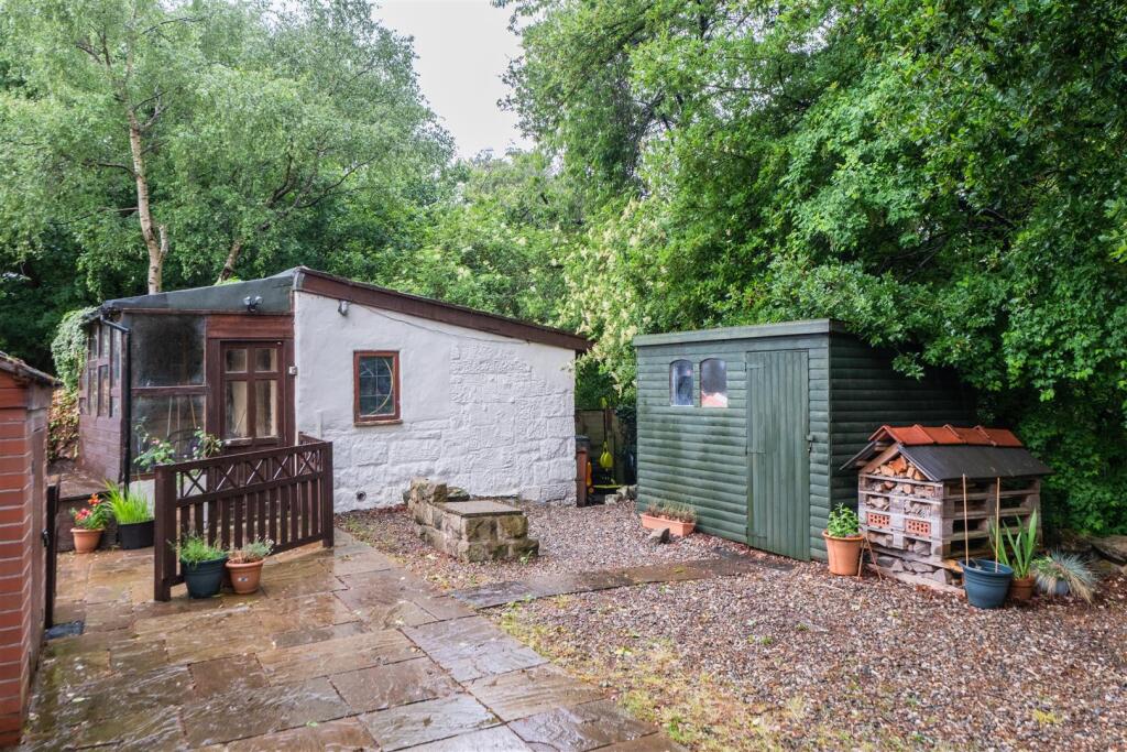 Laburnum Cottage-053.jpg