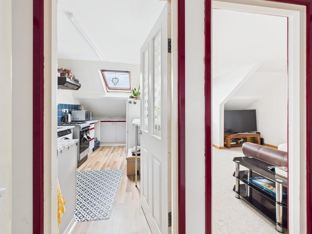 CAM03974G0-PR0113...