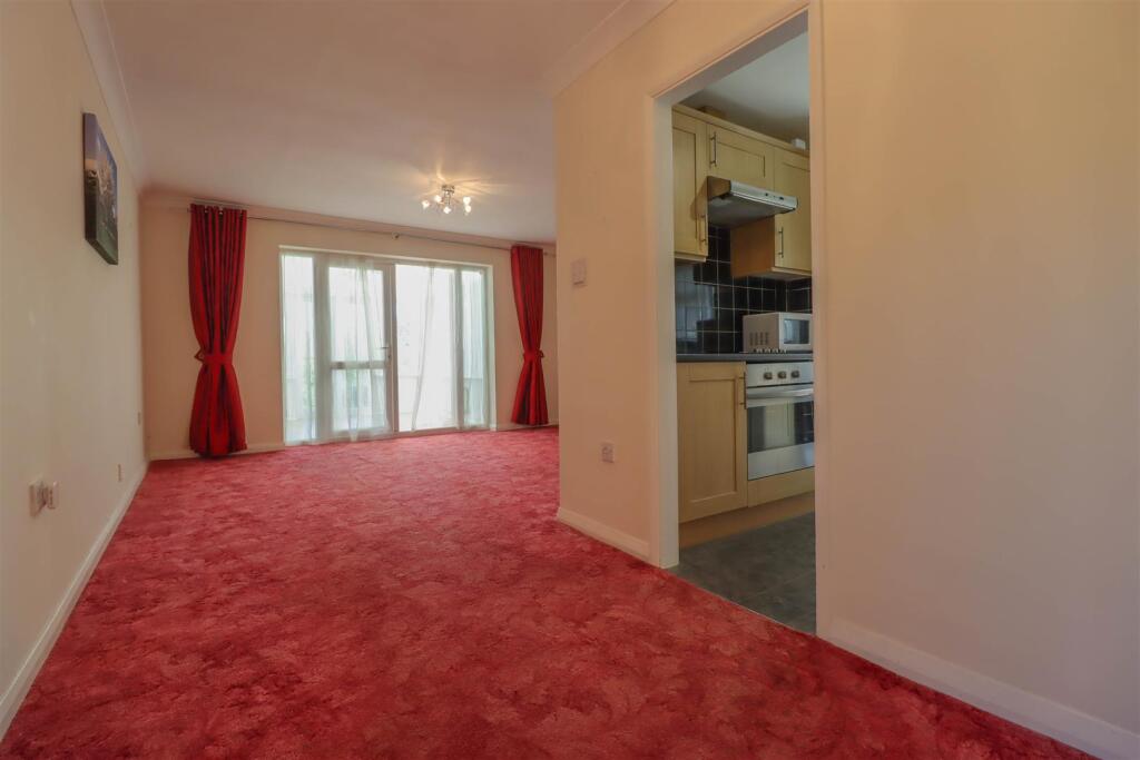 5 alma close new interior-10.jpg