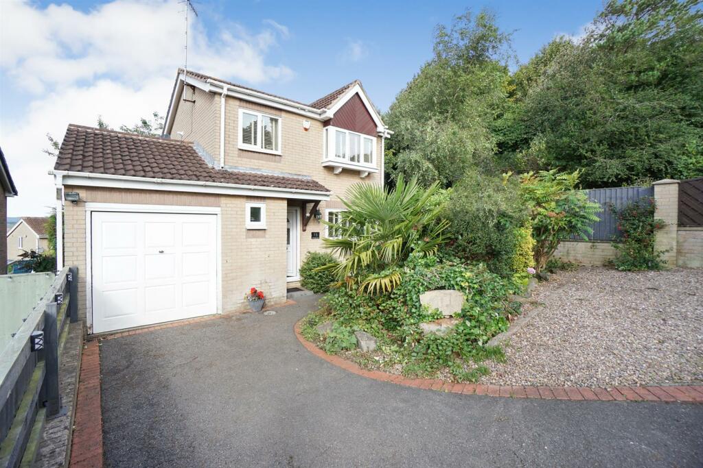 Front of Property.jpg