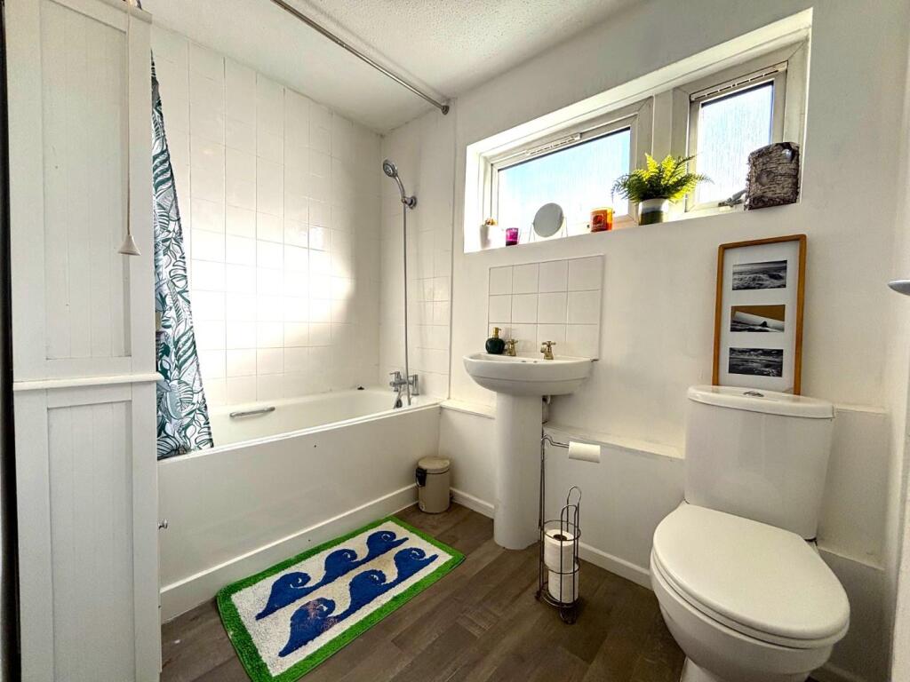 Bathroom.jpeg