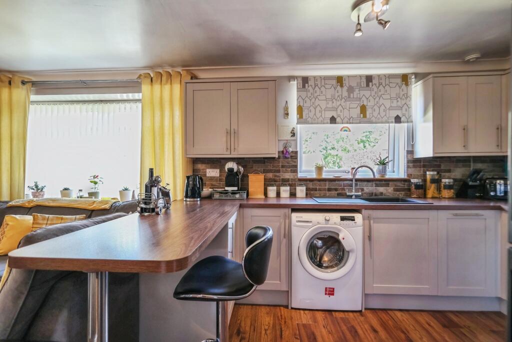 Kitchen/Living Room