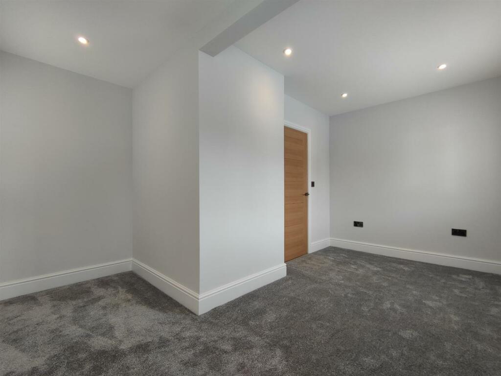 Bedroom 4 Aspect 2