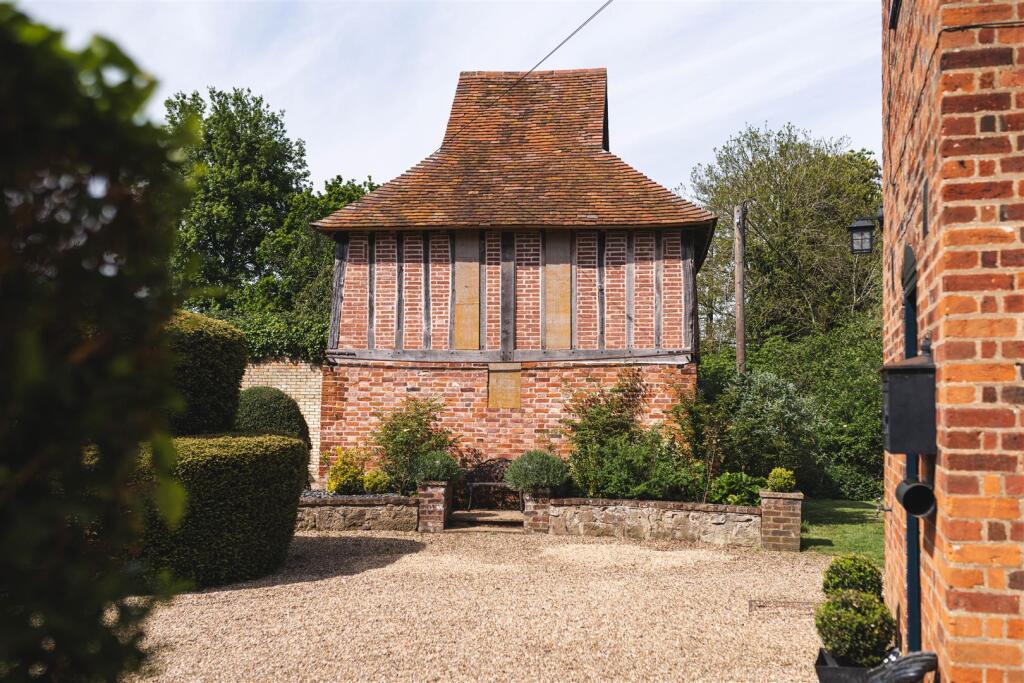 Wymondley Bury-65.jpg