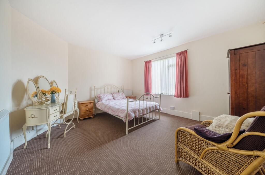 4-681cd0f1c8aa0-1283378-ARW-4-1