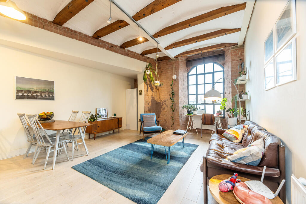 32 William Bancro...