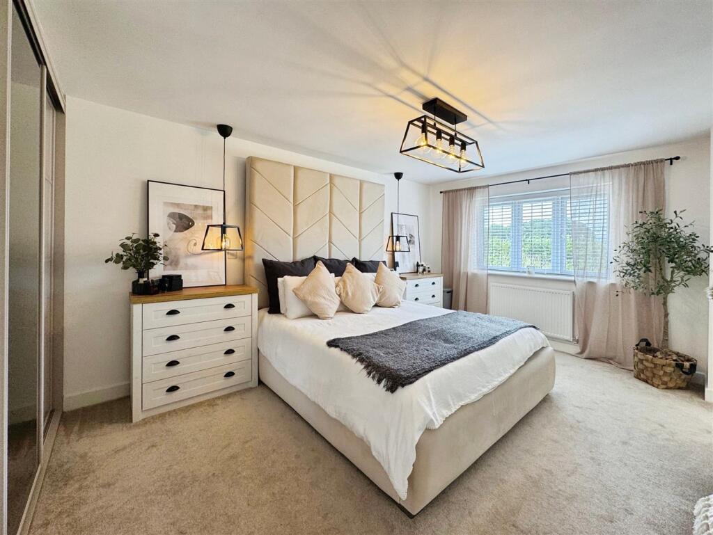 5bab97bb--4F6C-A26A-2072670556B6-33767-0000183E471