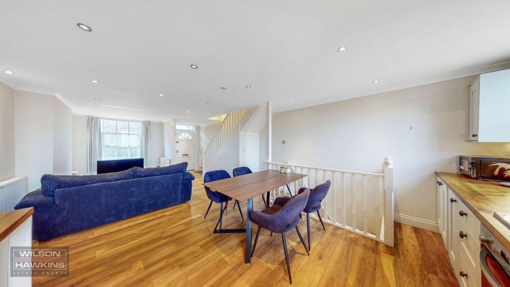 4 Crown Street - m2ROanSv1i5HH0bC3IO5.jpg