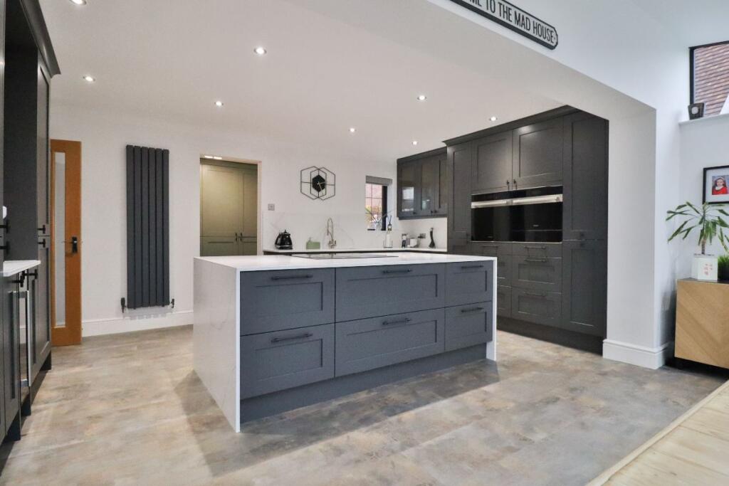 Kitchen II