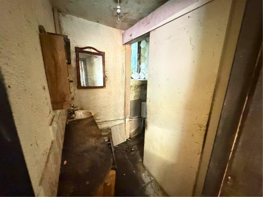 G/F Shower Room