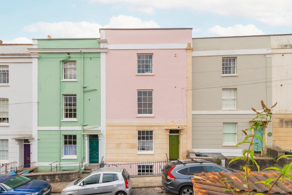 anglesea external.jpg