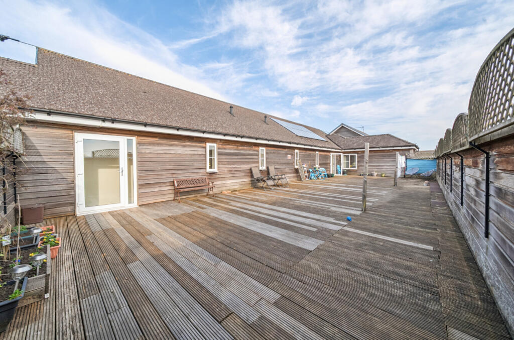 Shared Roof Terrace