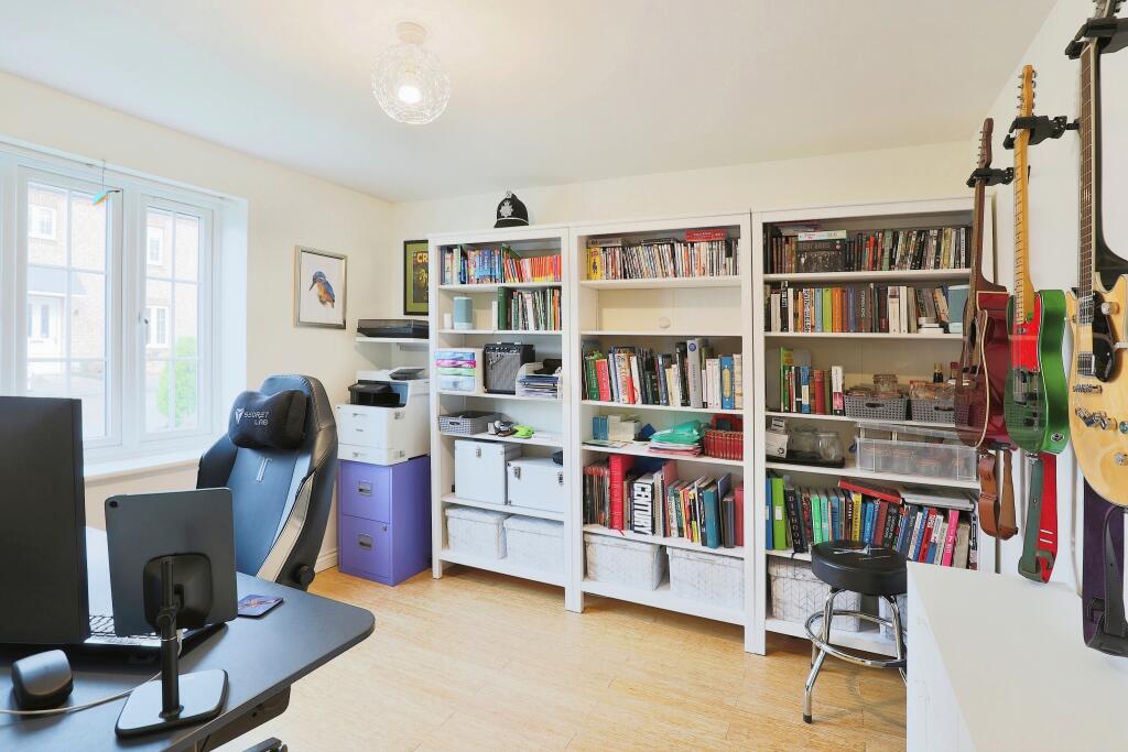 Dining Room / Study