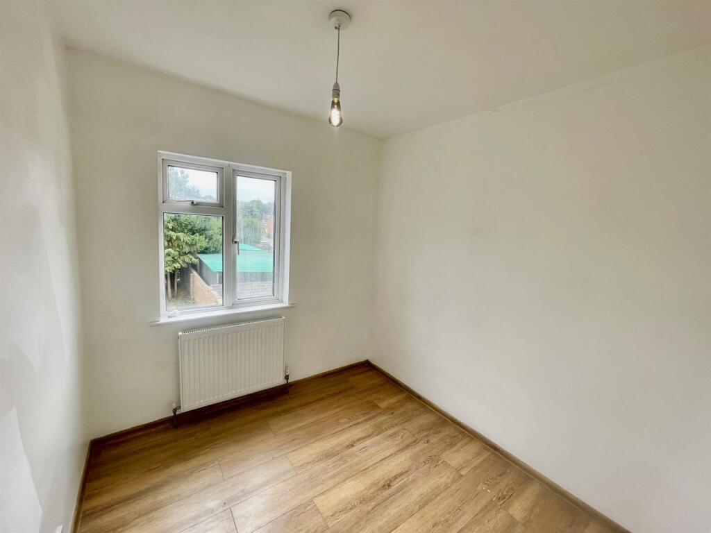 Bedroom 3.jpg