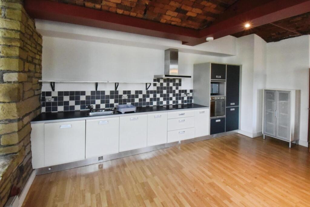 Living/Dining Kitchen