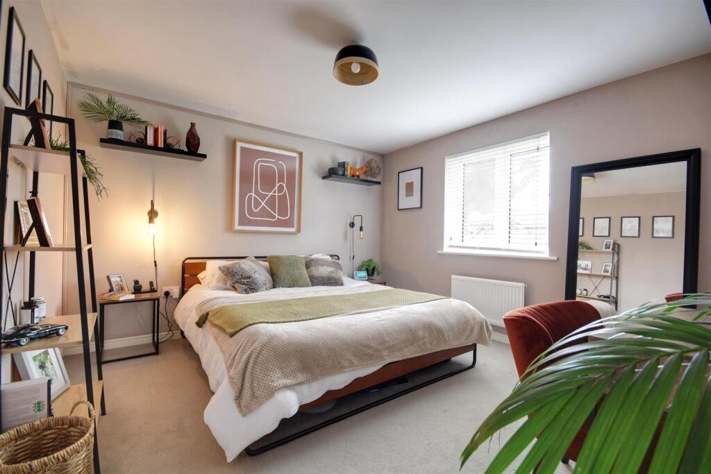 Master bedroom
