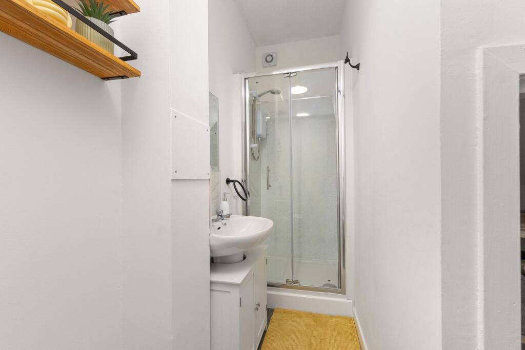 Family Bathroom First Floor
