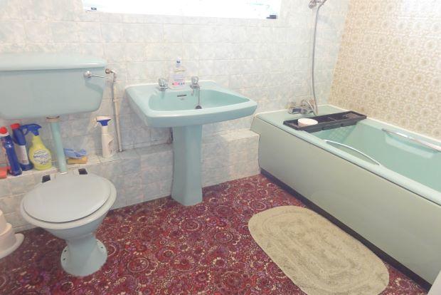 Bathroom/w.c.