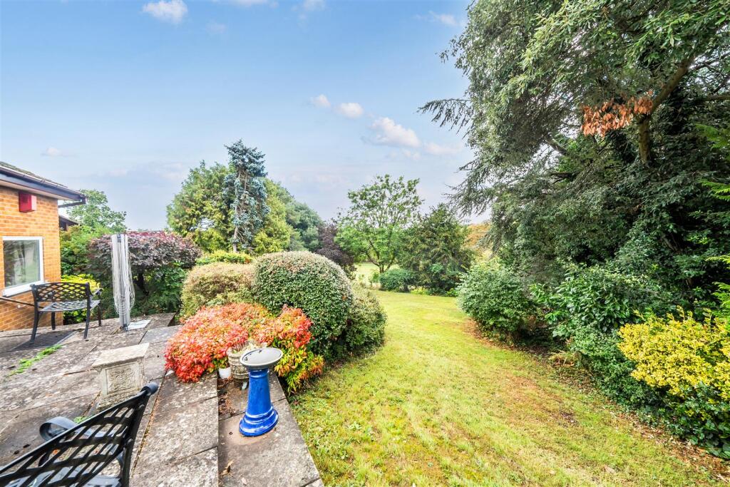 12 The Beeches, Pattishall (21).jpg