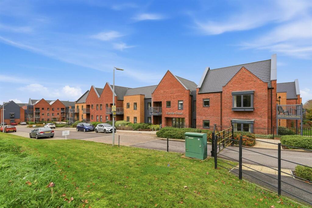 Coralie Court Building