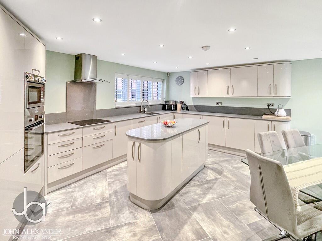 20241114_14541103...