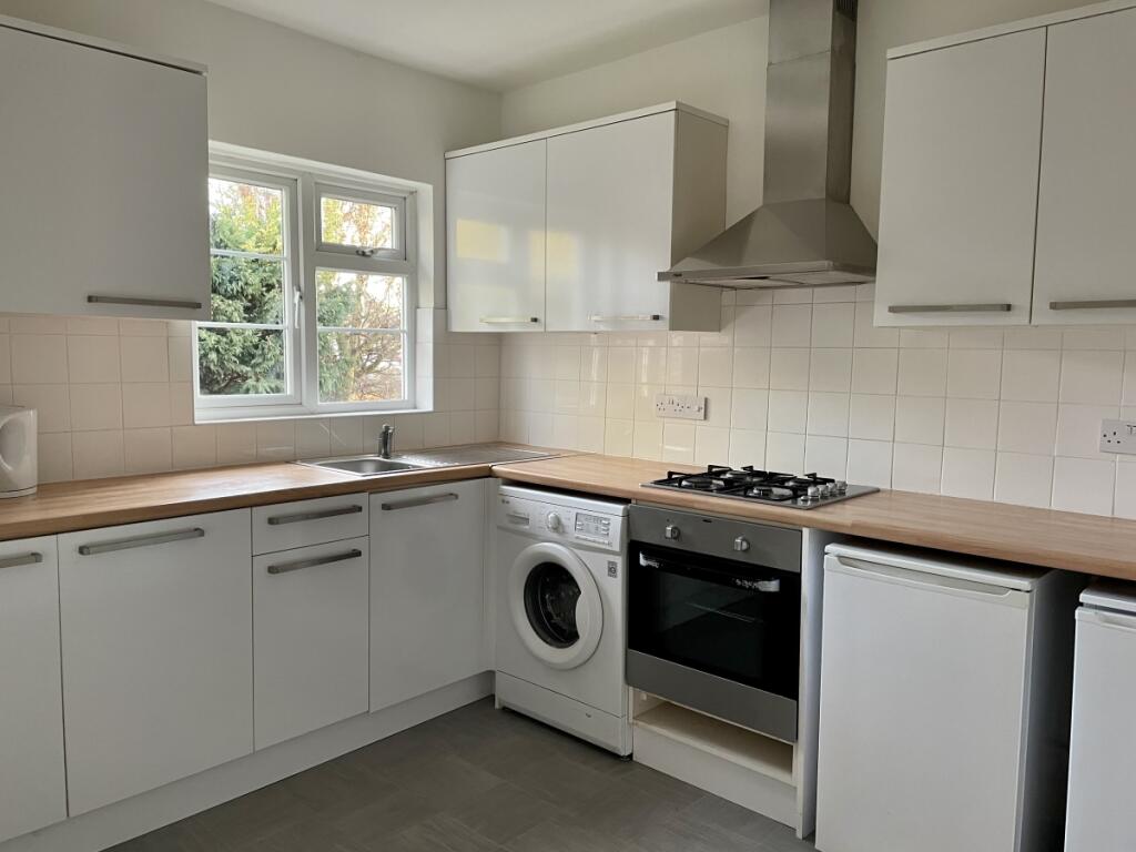 6 Audley Court Ki...