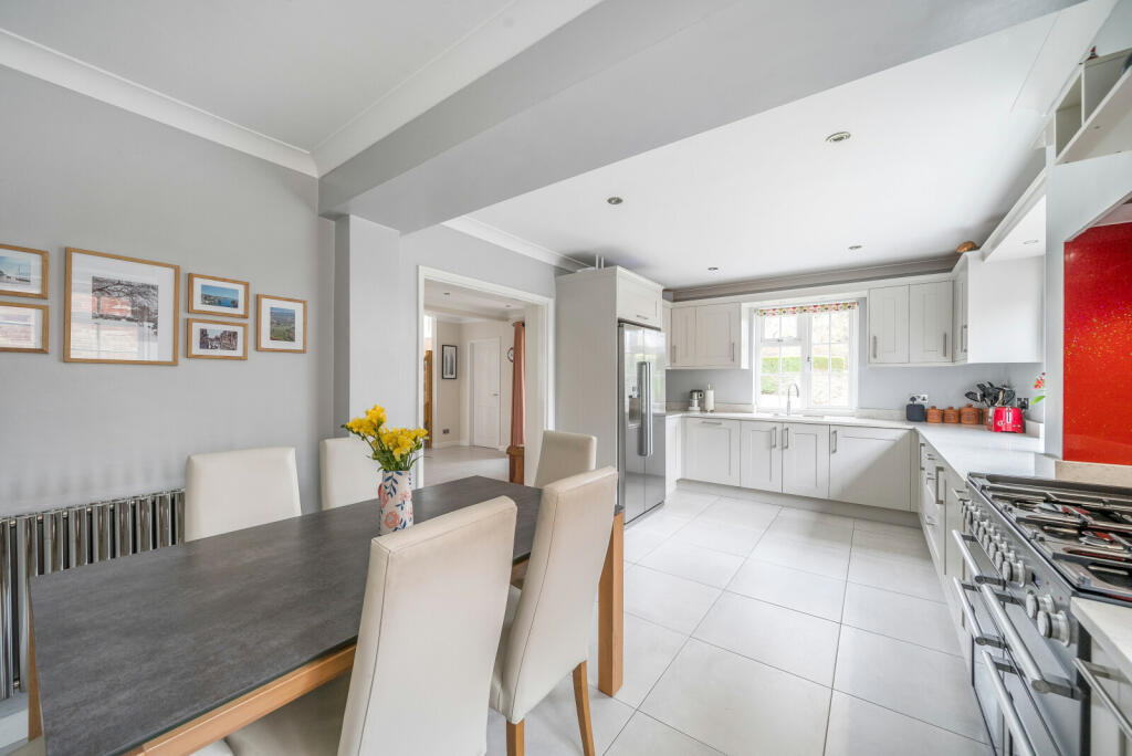 Kitchen/Breakfast