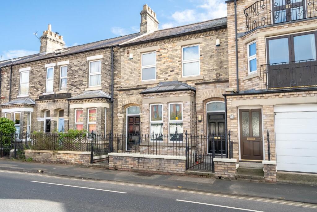 barbican road-21.jpg