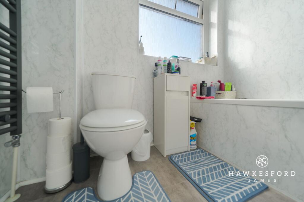 Queenborough Road - Bathroom