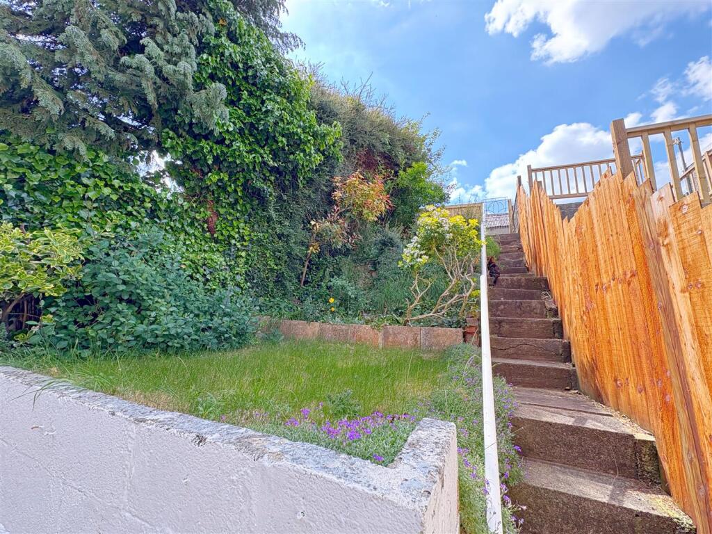 Rear garden and access.jpg